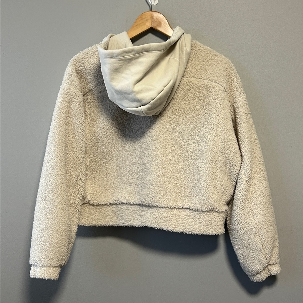 Lululemon Textured Fleece Embroidered Logo Minimalist Hoodie - Picture 5 of 12